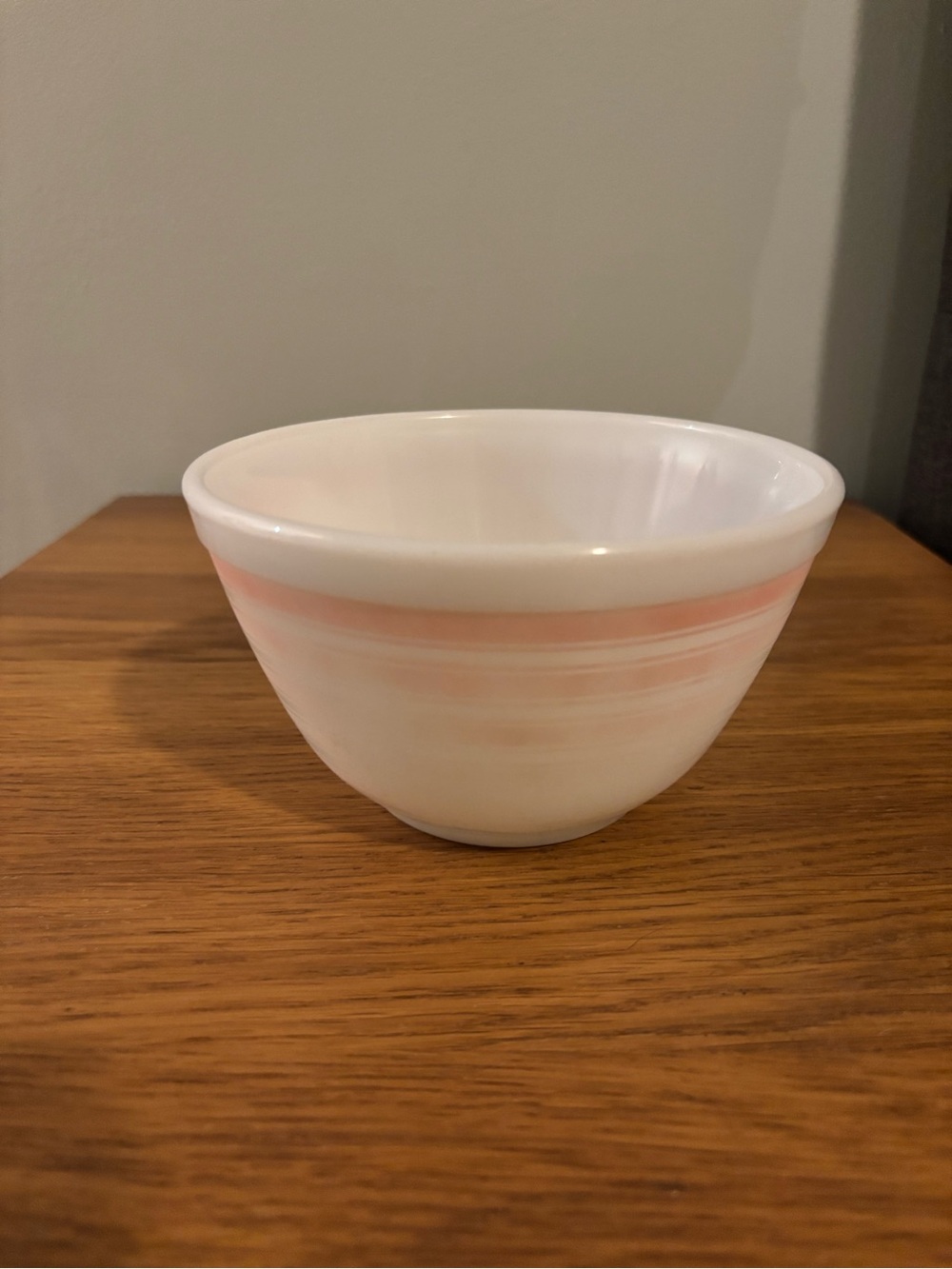 Pyrex white milk glass mixing bowl 401 pink rainbow stripes vintage small 1.5